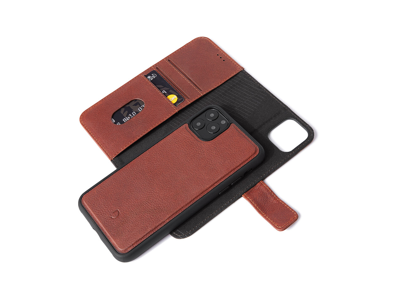 Decoded Leder 2-in-1 Wallet Case und Backcover für iPhone 11 Pro Max, braun >